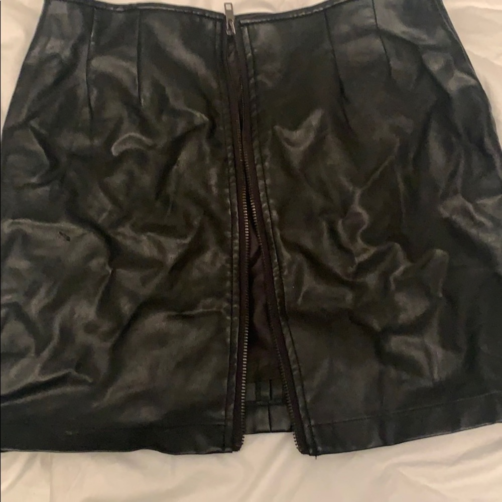 Pleather zip up skirt